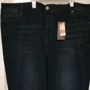 Avenue Luxe Sateen 5 Pocket Straight Leg 24T Tall Plus Size Jeans NWT